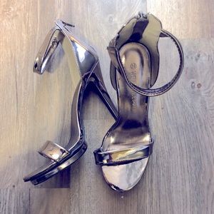 Silver metallic heels!